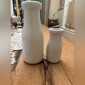 White Glazed Pottery Milk bottle Vase Set